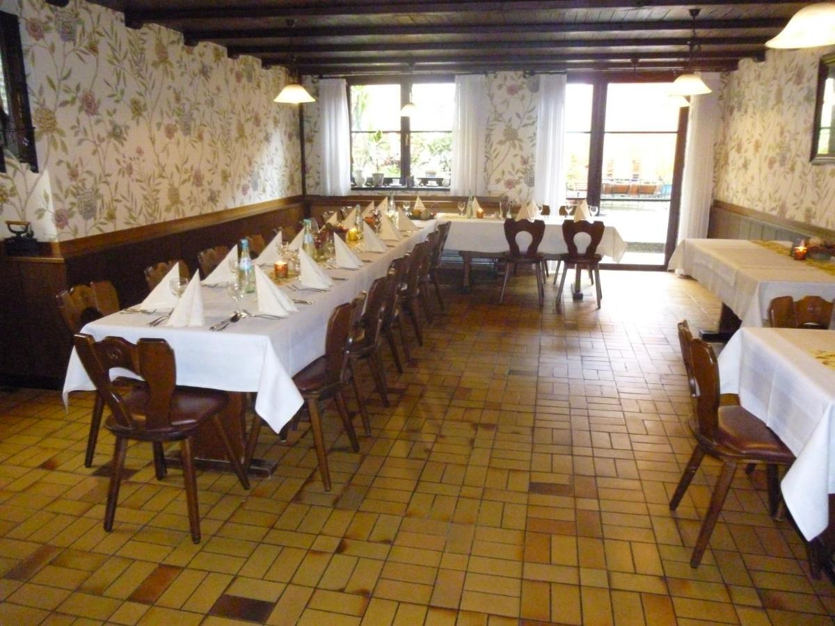 Hotel Ehinger Rose Ехинген Екстериор снимка