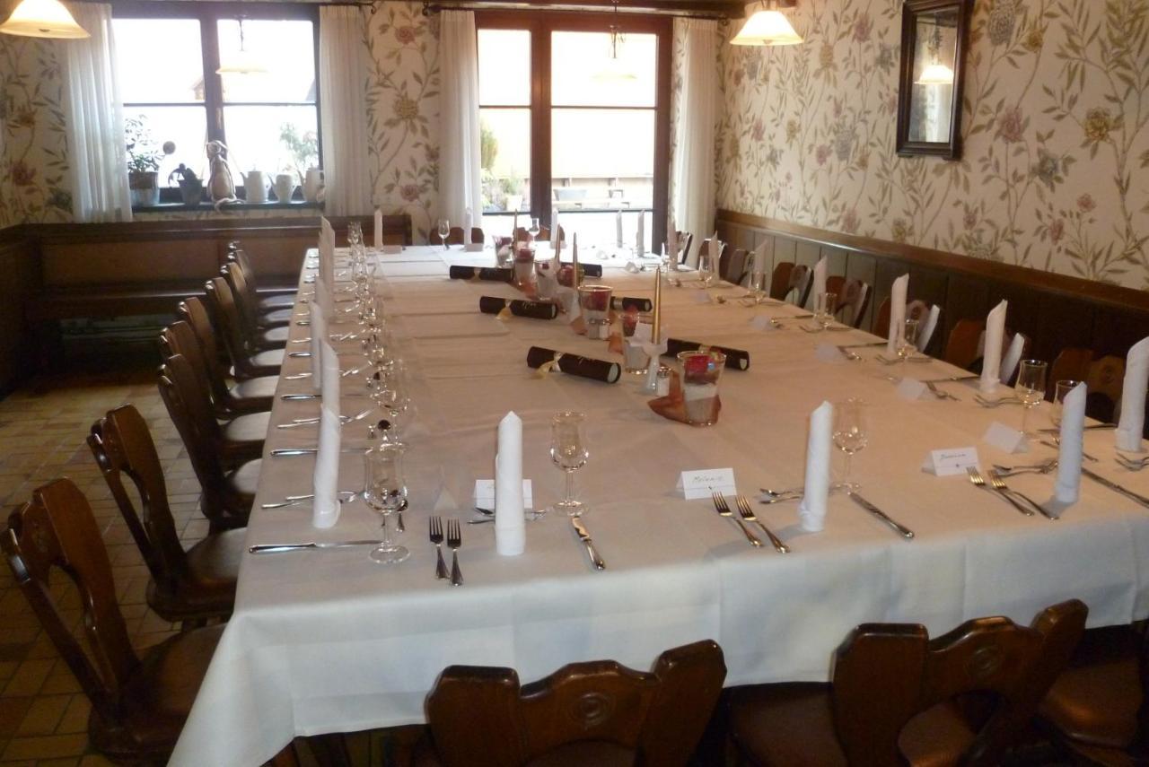 Hotel Ehinger Rose Ехинген Екстериор снимка